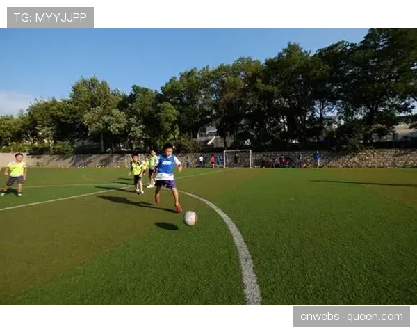 蒙扎市举办“足球与社区”主题活动，弘扬本土青训文化